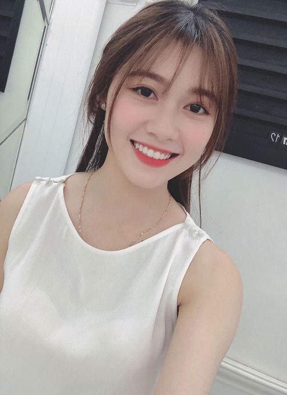 Diễm Quỳnh, 22 tuổi ở Huế